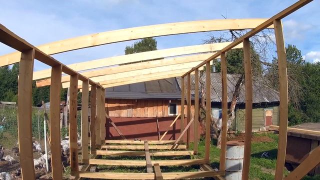 ИВАН - ЧАЙ, СТРОЙКА, ИНДЮКИ, ОГОРОД // ДЕРЕВЕНСКИЕ БУДНИ смотреть онлайн