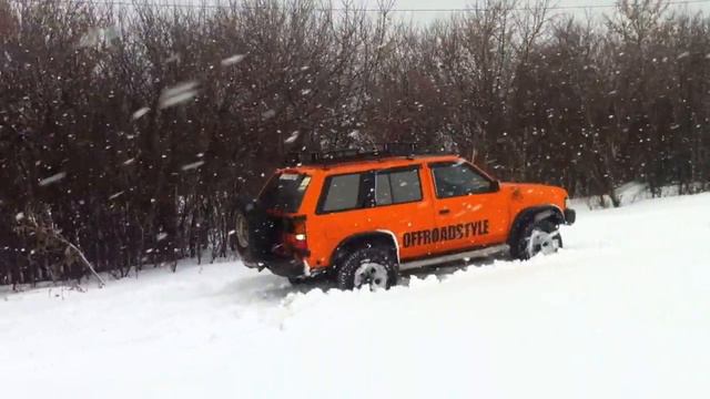 Делика по снегу 1.11.2015 смотреть онлайн