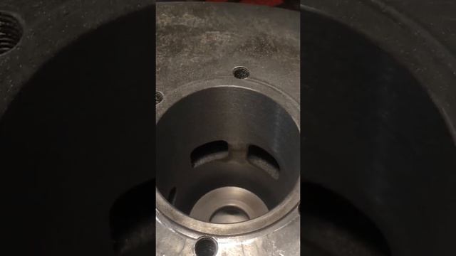 Расточка цилиндра ИЖ Планета 5 часть 1. смотреть онлайн