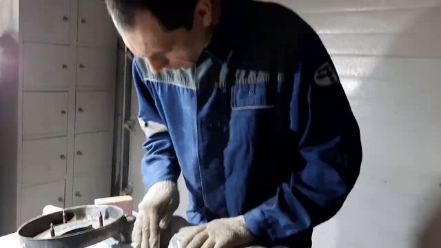 ДВОЙКА УТОПЛЕННИК рестоврация крышки клапанов и воздушного фильтра смотреть онлайн