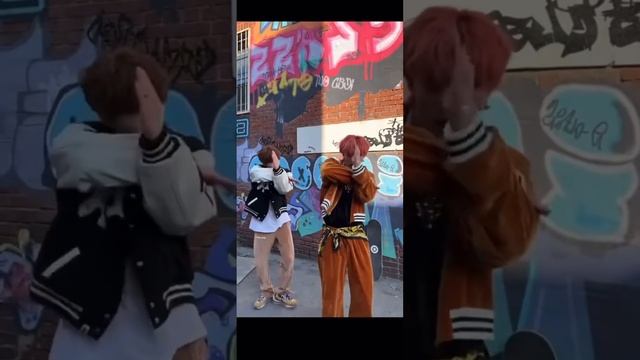 @StrayKids Hyunjin x Seungmin S-class dance mirror 0,5 ; 0,75 ; 1 speed смотреть онлайн