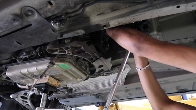 How To Remove BMW E46 Automatic Transmission смотреть онлайн