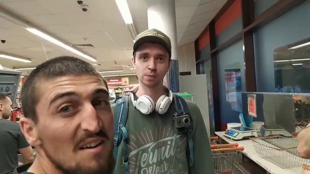 Целый майор оформляет просрочку в Пятерочке и Дикси. Спокойный СТРИМ! смотреть онлайн