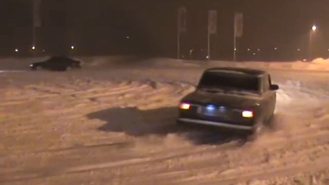 Дрифт возле Реала Липецк ВАЗ 2107 & BMW 520 .MPG