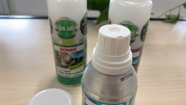 Очиститель кондиционера автомобиля с пробиотиком (шашка для кондиционера) SONAX 150 мл смотреть онлайн
