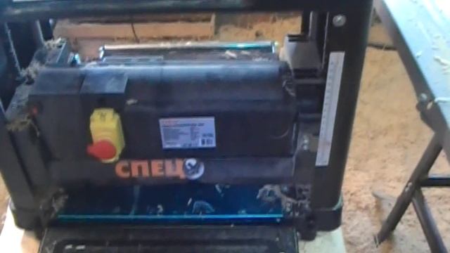 Рейсмусный станок в пчеловодстве Спец СРМ-2000- Dickenhobelmaschine muss in der Bienenhaltung смотреть онлайн