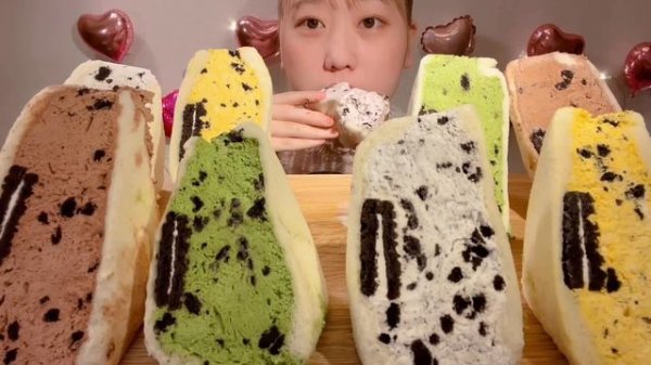 ASMR Oreo Cream Sandwich and Japanese Fruit Sandwich【Mukbang/ Eating Sounds】【English subtitles】