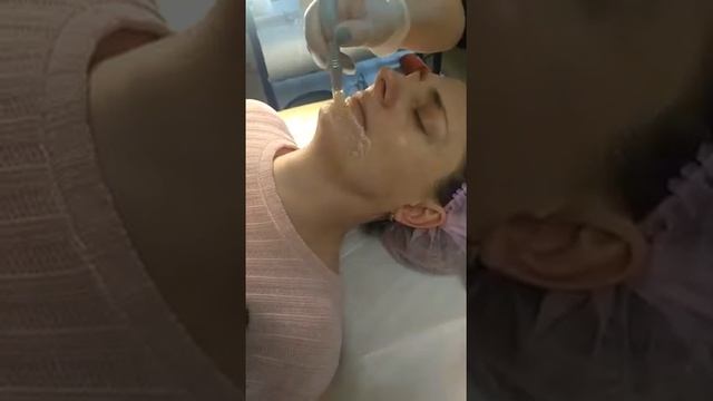 ULTRA BB GLOW эффект тонального крема на год#