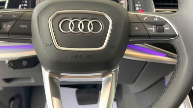 2022 Audi Q8 S-line 55 TFSi blue color | Exterior and interior смотреть онлайн