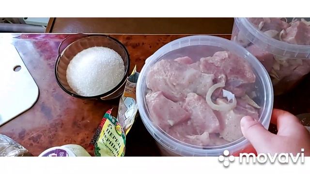 Пирог шарлотка#маринуем рёбрышки ,грибы и шашлык#отдых на дачи. смотреть онлайн