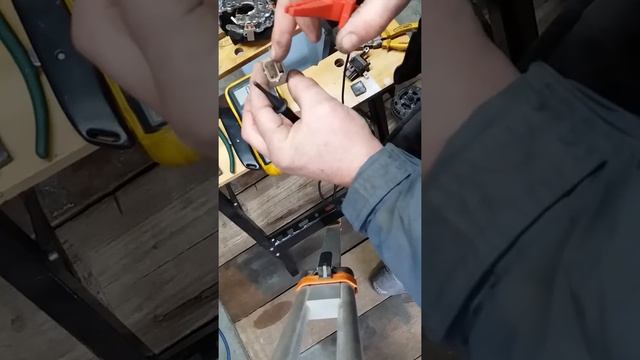 Nippon Denso (Volvo, Ford etc) Alternator Diagnose and Repair, PART 2 смотреть онлайн