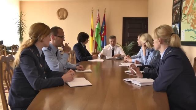 День работников прокуратуры отметили в Пинске смотреть онлайн