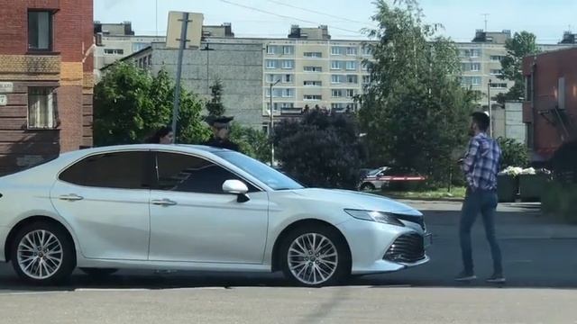 Предложение руки и сердца - розыгрыш с ДПС смотреть онлайн