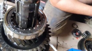 Ремонт КПП ЯМЗ 238 с демультипликатором или что то хрустит, изучаем МАЗЗ!