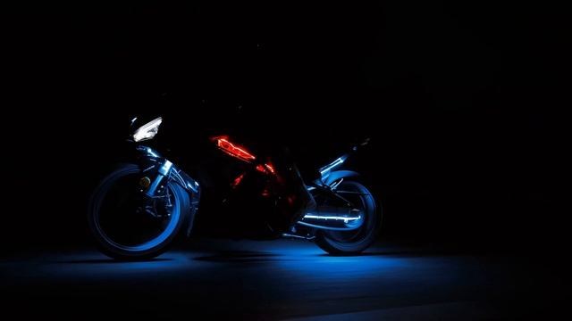 Разрываем ночную тишину Киева, клип про мото с мной ￼