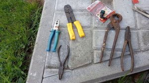 Съемник коннекторов топливного фильтра своими руками.