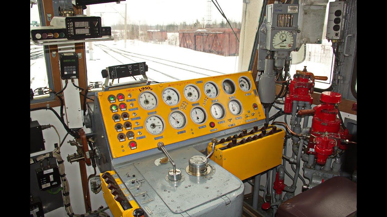 Учебный фильм "Цепи сигнализации электровоза ВЛ80С" /VL80S electric locomotive alarm circuits. смотреть онлайн