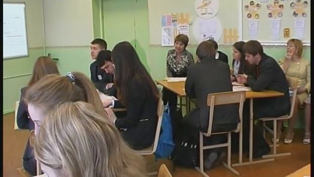 МОУ "СОШ №9" Тихвин Хоботова С.С. Урок литературы ( по рассказу Л. Петрушевской Человек). 10 класс смотреть онлайн