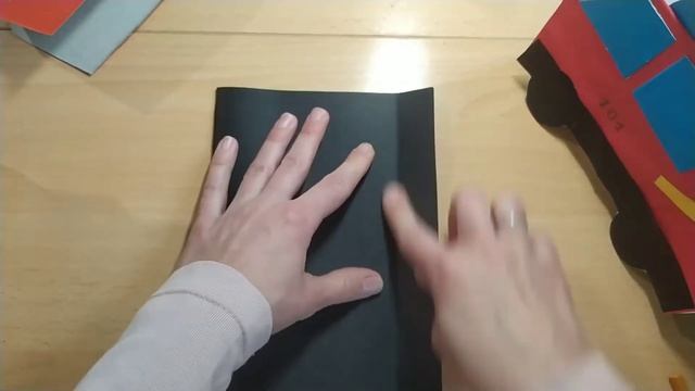 Пожежна машина з паперу | Дитяча поробка своїми руками смотреть онлайн