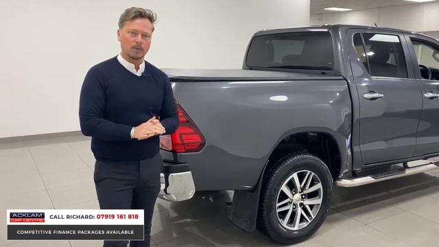 2017 Toyota Hi-Lux 2.4 D-4D Invincible смотреть онлайн
