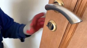 Как заменить личинку замка если потеряли ключи.