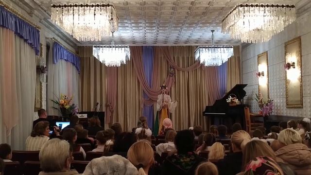 Кристина Глинская "Гуси-лебеди" смотреть онлайн