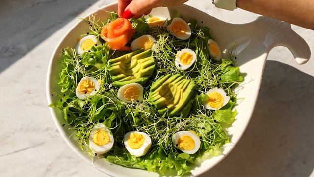 Salata cu somon si avocado! Un adevarat pentru deliciu pentru orice eveniment! Salate usoare смотреть онлайн