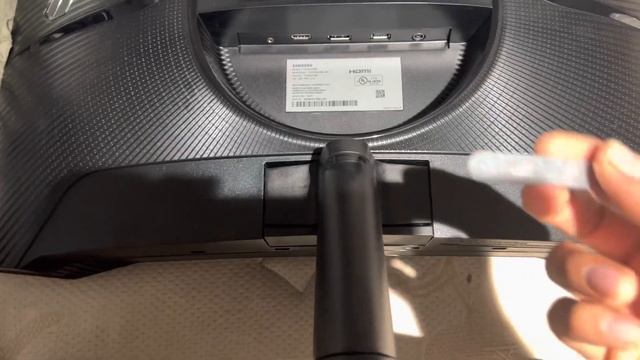 Como Quitar Soporte De Monitor Samsung Odyssey G5 Curvo