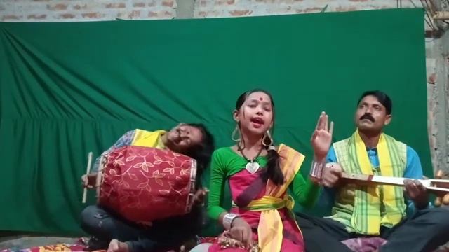 Choto Alaci Boro ৰে Alaci গোৱালপাৰীয়া গীত By Mayuri Roy смотреть онлайн