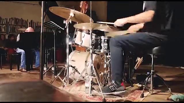 Laurent Coq Trio - Serenity + Toshiko смотреть онлайн