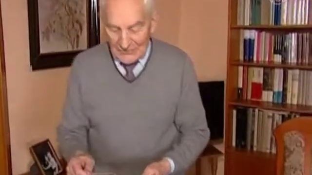 Музею в Освенциме вернули похищенный символ смотреть онлайн