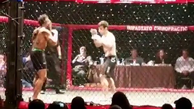 Carlos Vera First Pro Fight at Harrah's Casino, New Orleans смотреть онлайн