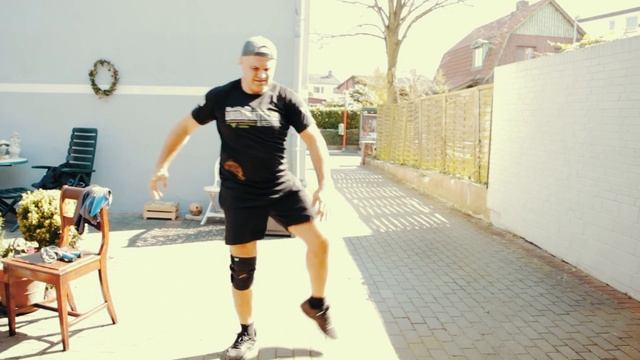 Sport mit Aro, part 1 смотреть онлайн
