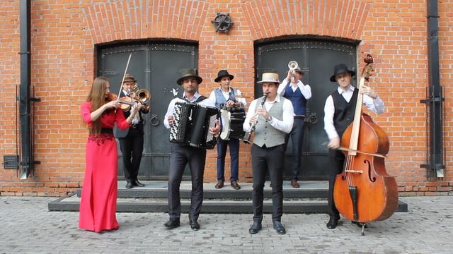 Moscow Klezmer Band - Фрейлехс - Еврейская фольклорная музыка смотреть онлайн