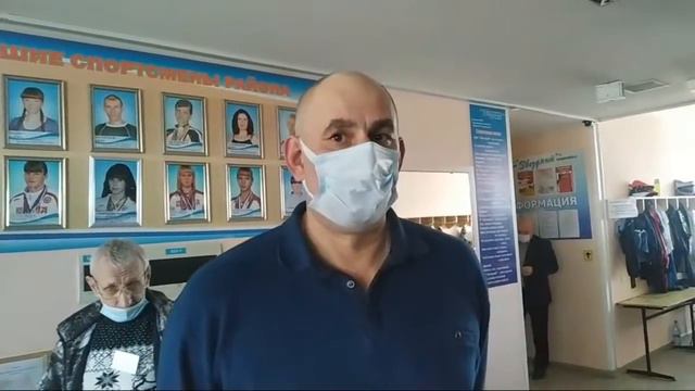 В "Звездный" приехала комиссия?😁 Директор спорткомлекса показал КЛАСС руководящей должности? 👍 смотреть онлайн