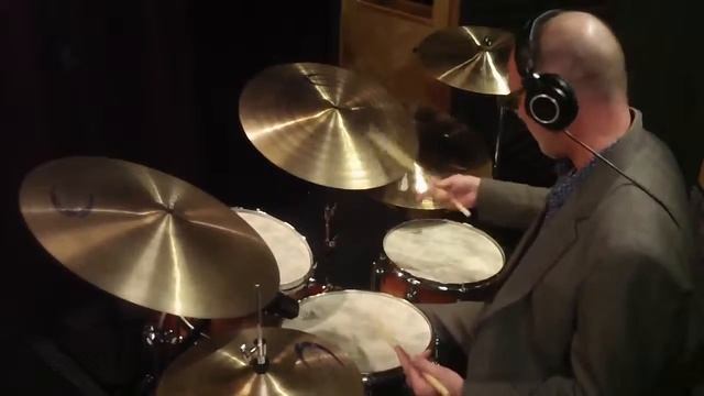 Big Band Set-up using the Shuffle Rhythm - Drummer's Guide to Big Band смотреть онлайн