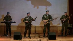 Посидим помолчим  исп  анс  Голубые береты