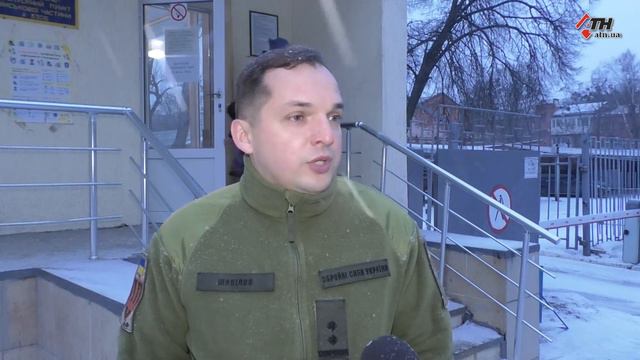 Стабильно тяжелое – так оценивают врачи состояние бойца, доставленого в Военный госпиталь 24.02.202 смотреть онлайн