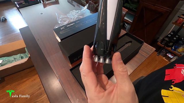 Estes New SpaceX Falcon 9 Model Rocket Unboxing смотреть онлайн