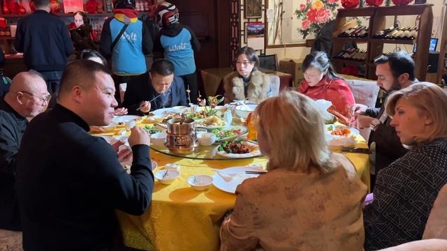 Тбилиси. Зимний вечер в уютном ресторане. Китайский ресторан «Дзин Чао» в ожидании Праздника Весны. смотреть онлайн