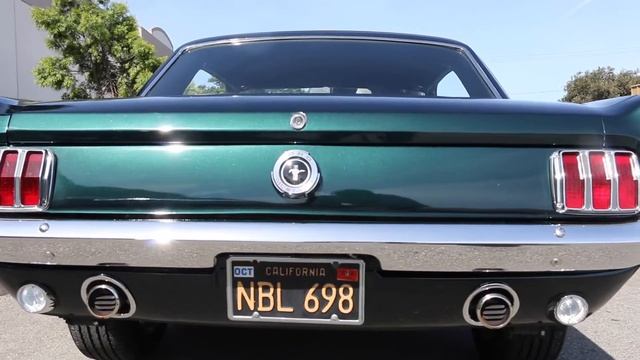Restored 1965 Ford Mustang Coupe! смотреть онлайн