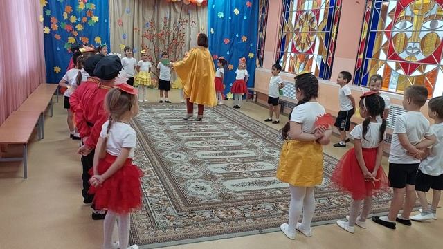 Осенний хоровод смотреть онлайн