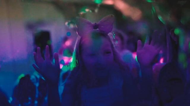 Детский новогодний праздник в Семейном SPA-клубе Family Lab смотреть онлайн