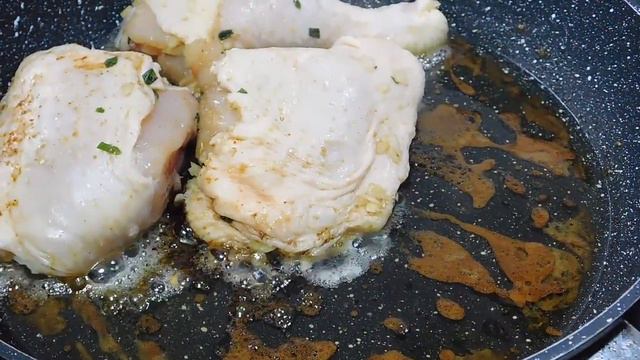 По этому рецепту курица буквально тает во рту и очень вкусная! смотреть онлайн