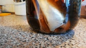 Солим скумбрию в банке.