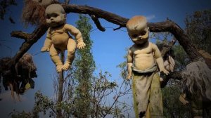 ОСТРОВ МЁРТВЫХ КУКОЛ В МЕКСИКЕ! [Страшные истории]