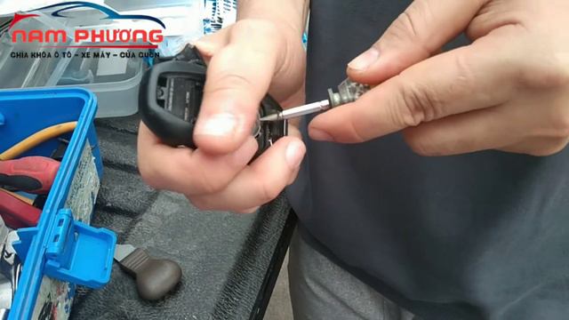 Quy trình thay pin chìa khoá thông minh PEUGEOT | Làm chìa khóa ô tô|Làm khóa cửa cuốn