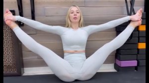 Занятия горячая йога для начинающих в зале