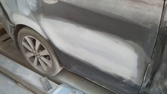 Киа Рио убираем царапину по борту за один день смотреть онлайн