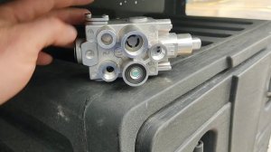 Кран KNORR-BREMSE SV3200 на прицепе плохо поднимает подушки.